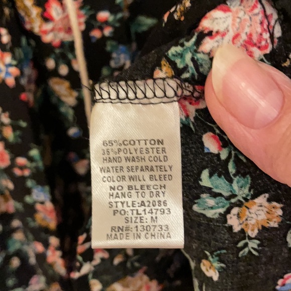 Umgee Top - Picture 6 of 6